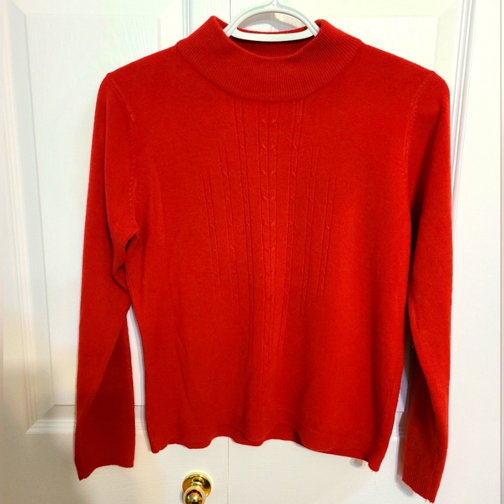 🌟Red Mock Neck Sweater Size Small Petite